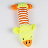 Juguete mordedor de peluche resistente para perros con diseño de pato de rayas amarillas, perfecto para morder y jugar.