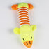 Juguete mordedor de peluche resistente para perros con diseño de pato de rayas amarillas, perfecto para morder y jugar.
