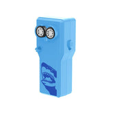 Lanzador eléctrico de cuerda para gatos en azul tiburón, un juguete interactivo pensado para la diversión de tu mascota.