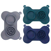 Non-slip silicone lick mat for pets in three colors, designed for cats and dogs to enjoy their meals.